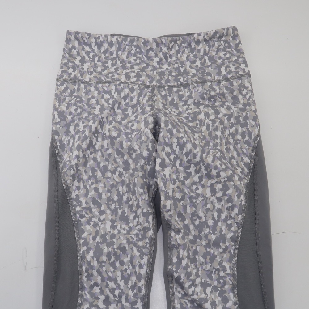 Old Navy Active Go-Dry Elevate High Rise Gray Animal Print Ankle Leggings Medium